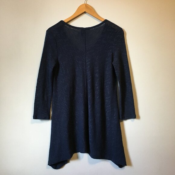 DKNY JEANS Navy Blue A-Line Knit Sweater - Picture 2 of 16